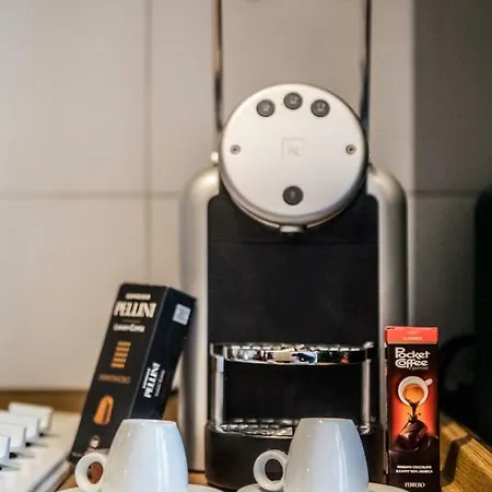 Airguest Crocetta Loft Апартаменты