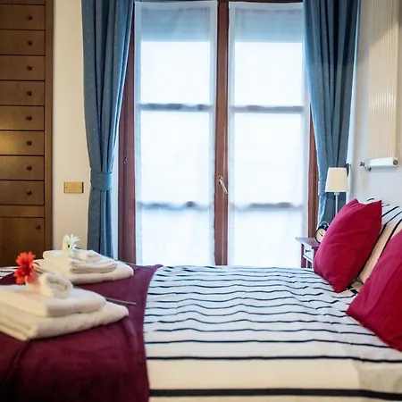 Airguest Crocetta Loft Apartman Milánó