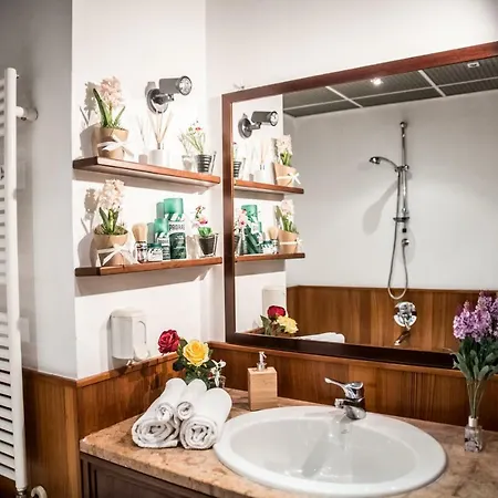 Airguest Crocetta Loft Apartman *