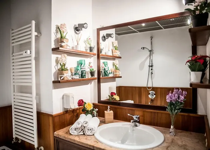 Airguest Crocetta Loft Appartamento *